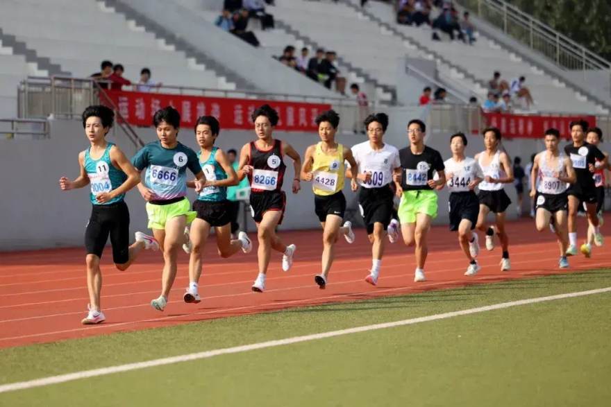 说球帝 欧冠联赛阶段前瞻：高位逼抢与转换效率将决定出线走向
